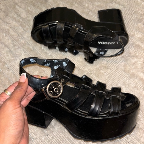 LAMODA x Dolls Kill Platform Gladiator Sandals - Picture 3 of 5